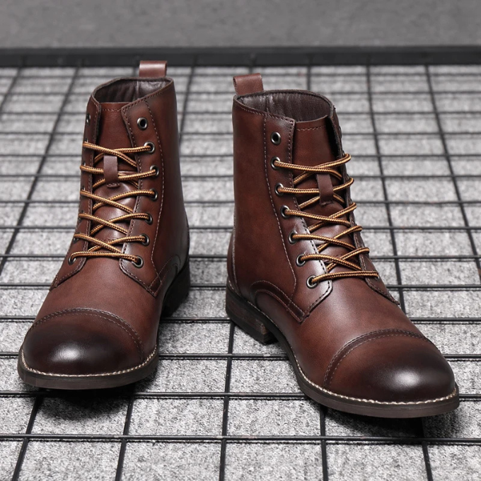 Mardo’s Easton Vintage Boots – Rugged Leather-Look Winter Boots for Men
