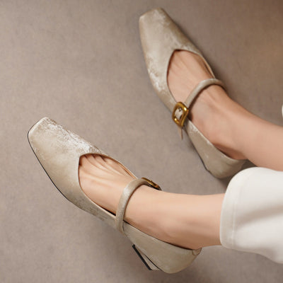 Mardo’s Dahlia Velvet Heels – Elegant Block Heels for Women